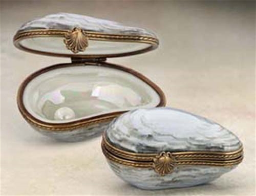 Limoges silver color Oyster with Pearl box