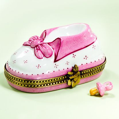 Picture of Limoges Pink Baby Shoe with Pacifier Box
