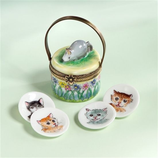 Picture of Limoges Mouse Basket with Cat Plates Box