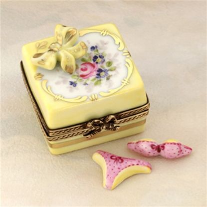 Picture of Limoges Lingerie Yellow Box with Roses