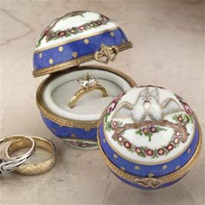 Picture of Limoges Blue Doves Ring Box, Each