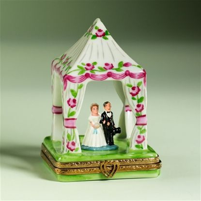 Picture of Limoges Wedding Canopy Box
