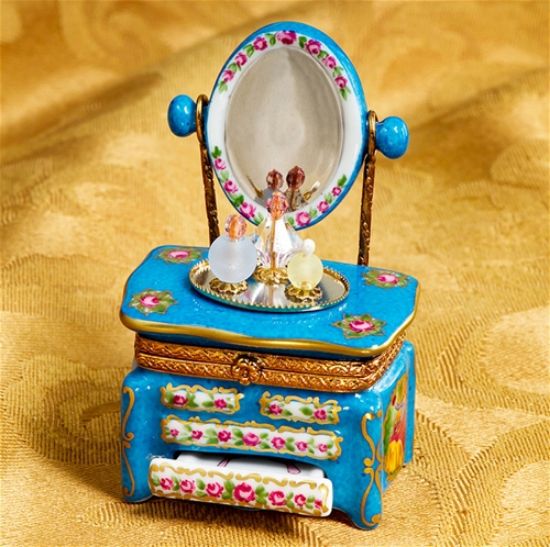 Picture of Limoges Louis XV Vanity with Mirror Box
