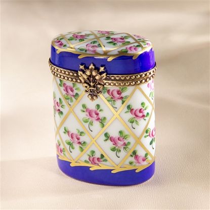 Picture of Limoges Tall Box with Grid of Roses