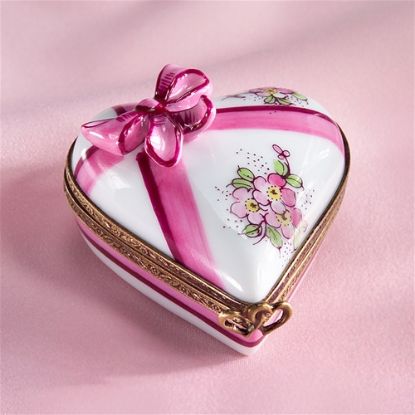Picture of Limoges Heart with Pink Bow and Flowers Box