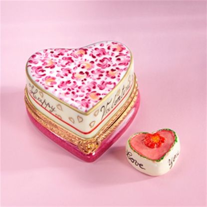 Picture of Limoges Valentine Red Roses Heart Box