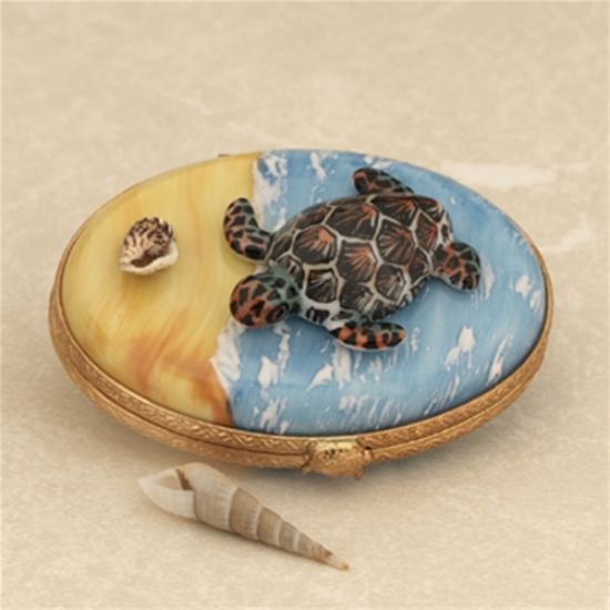 Picture of Limoges Turtle by the Seashore Box with Shell