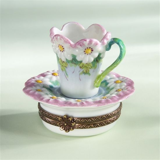 Picture of Limoges Cup and Saucer with Daisies Box