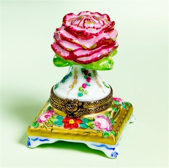 Picture of Limoges Rose on Pedestal Box