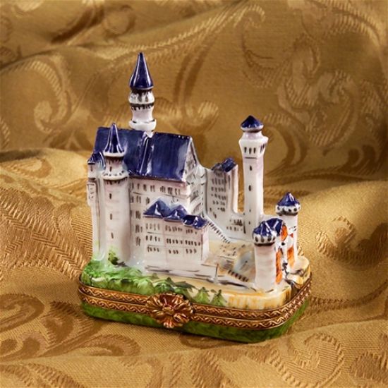 Picture of Limoges Ltd Ed Neuschwanstein Castle Box