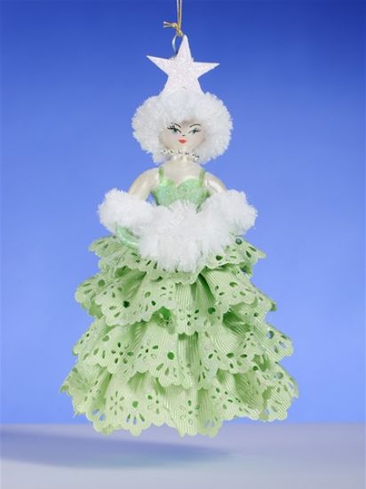 Picture of De Carlini Winter Green Lady with Star Christmas Ornament
