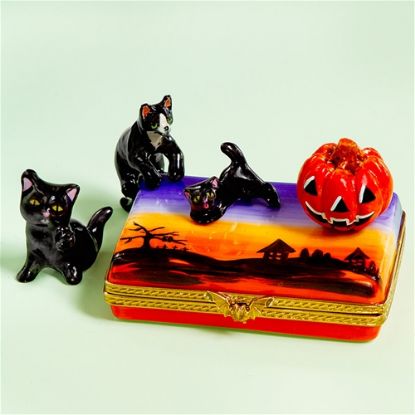 Picture of Limoges Halloween 3 Black Cats Pumpkin Dance Box