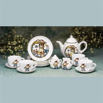 Picture of Reutter German Porcelain Snow White Tea Set