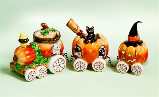 Picture of Limoges Halloween Ltd Ed Train Box Set of 3.