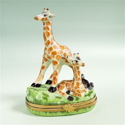 Picture of Limoges Mother and Baby Giraffe Box