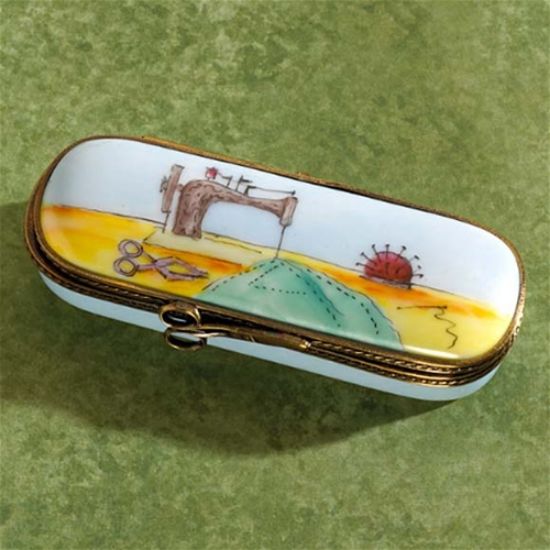 Picture of Limoges Sewing Machine Painting Box
