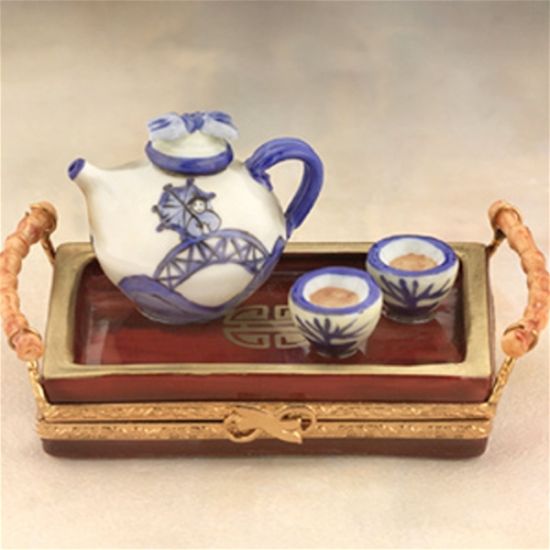 Picture of Limoges Oriental Teapot with Cups on Tray Box