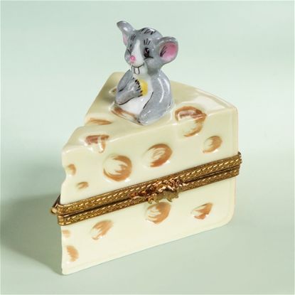 Picture of Limoges Mouse on Gruyere Cheese Box
