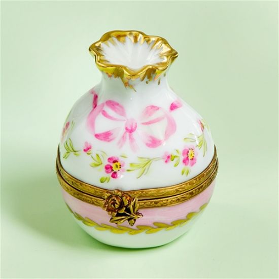 Picture of Limoges Pink Roses and Ribbonx Old Style Bag Box