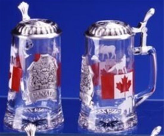 Picture of Canada Glass Beer Stein with German Pewter Lid, Each.
