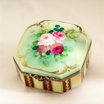 Picture of Limoges Antique Roses on Green and  Cream Box