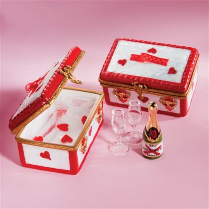 Picture of Limoges Valentine Champagne Trunk Box with Bottle, Each.
