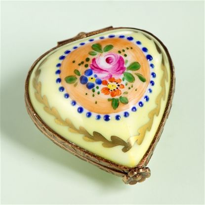 Picture of Limoges Yellow mini Heart with Flowers