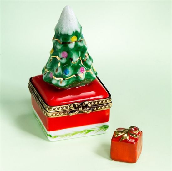 Picture of Limoges Little Christmas Tree with Box with Red Gift