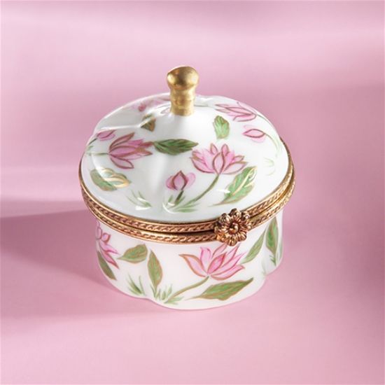 Picture of Limoges PInk Flowers Pagoda Box