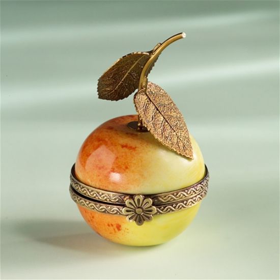 Picture of Limoges Peach Box