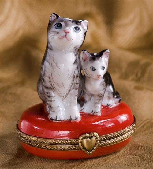 Picture of Limoges Mother and Baby Black Cats Box