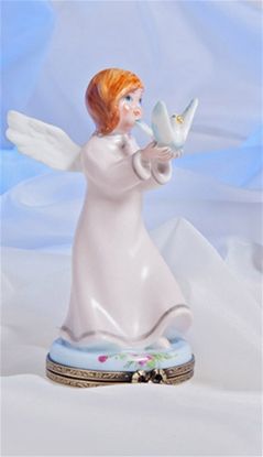 Picture of Limoges Pink Dress Angel with a Dove Box