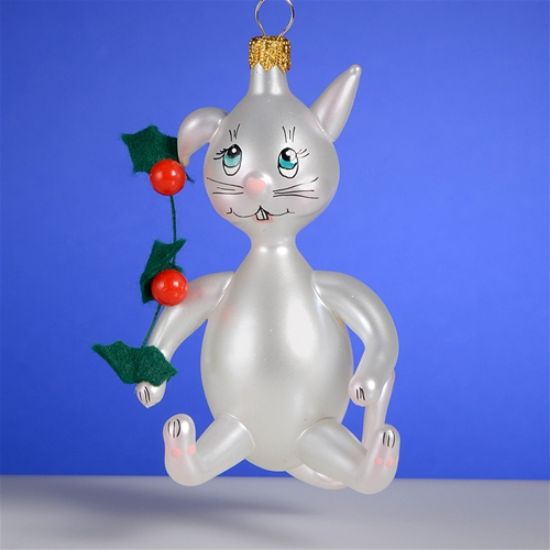Picture of De Carlini Vintage White Rabbit with Branch Ornament