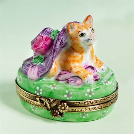 Picture of Limoges Orange Cat under Hat Box