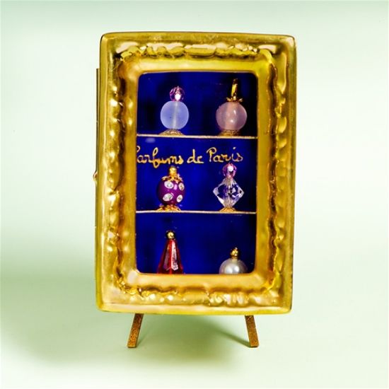 Picture of Limoges Perfumes on Display Case on Easel Box 