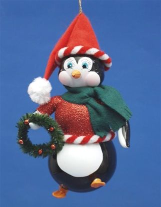 Picture of De Carlini Penguin with Wreath Ornament