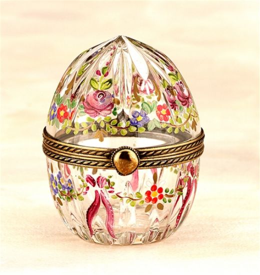Picture of Limoges Style Crystal Egg with Flowers and Ribbons Box