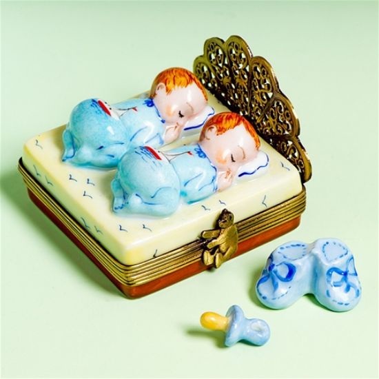 Picture of Limoges Twin Baby Boys in Bed Box