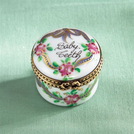 Picture of Limoges Sevres Decor Baby First Tooth Box  