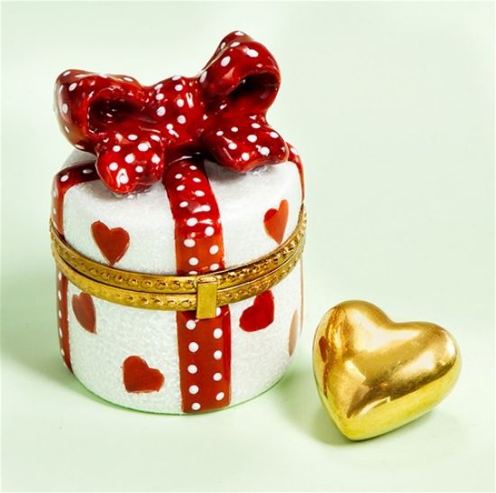 Picture of Limoges Red Hearts Box with Bow and Gold Heart
