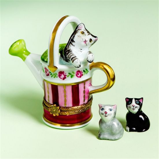 Picture of Limoges Cat Family Watering Can Box with Roses 