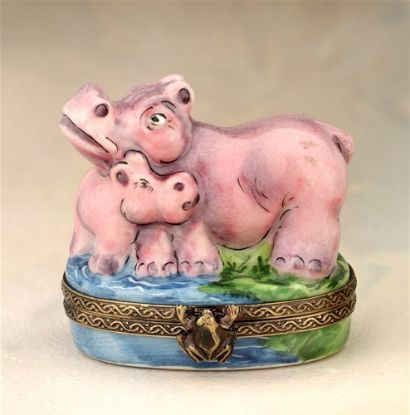 Picture of Limoges Pink Mama and Baby Hippo Box