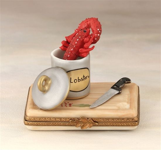 Picture of Limoges Lobster in Pot with Wooden Board Box 