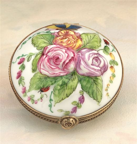 Picture of Limoges Three 3d Roses Round Box