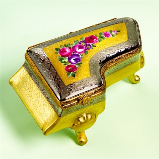 Picture of Limoges Gold and Platinum Grand Piano with Roses Box