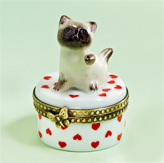 Picture of Limoges Siamese Cat on Red Hearts Box