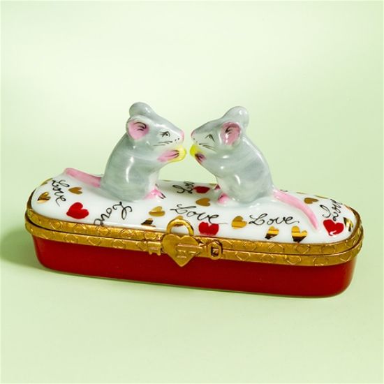 Picture of Limoges Two Mice on Box with Hearts