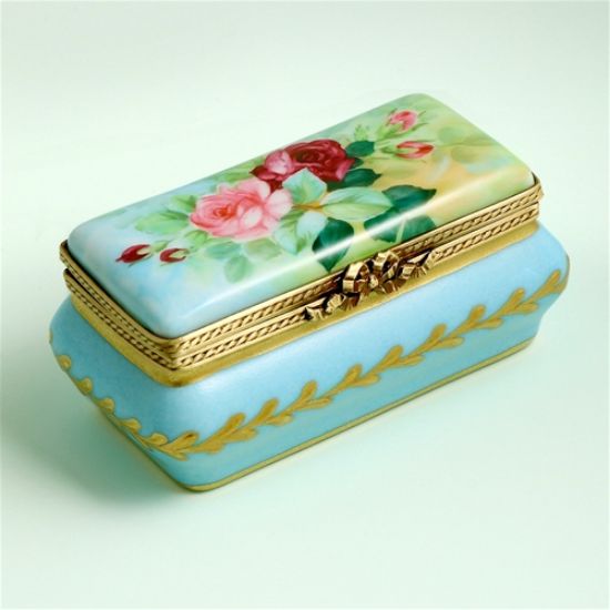 Picture of Limoges Turquoise Chest with Romantic Roses Box