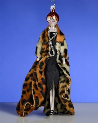 Picture of De Carlini Lady in Leopard Coat with Necklace Ornament