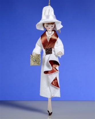 Picture of De Carlini Lady in White with Hat and Purse Ornament